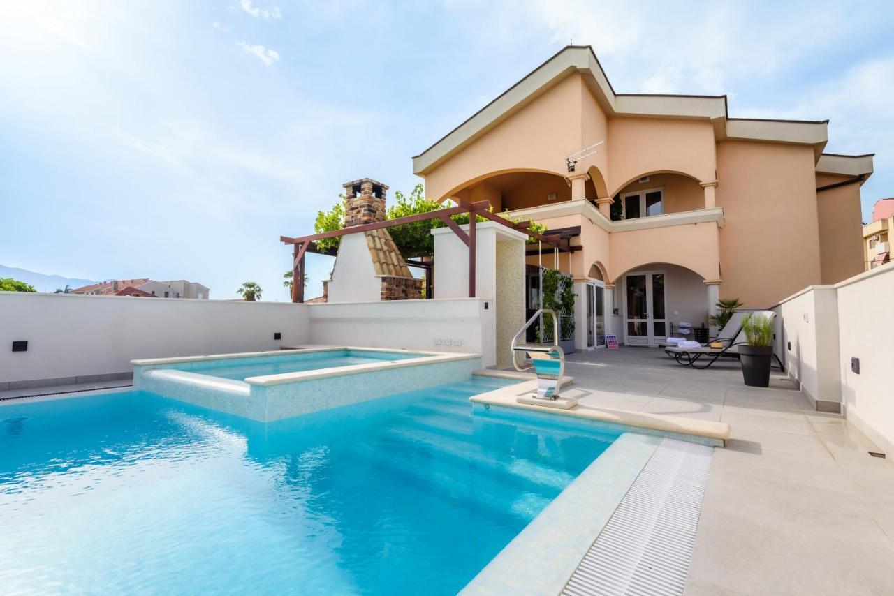 Neretva Valley Apartments - Heated Pool Меткович Екстер'єр фото